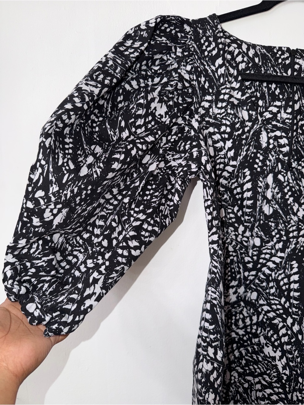 Zara Black and White Abstract Print Top